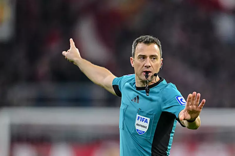 فيليكس تسفاير